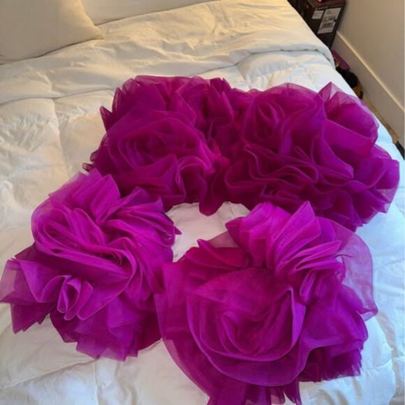 3D Floral Organza Bridal / Event Cape - Picture 6 of 9